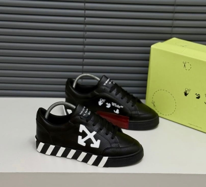 OF WHİTE SİYAH SNEAKER