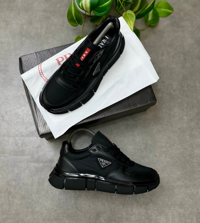 PRADA-04 SNEAKER