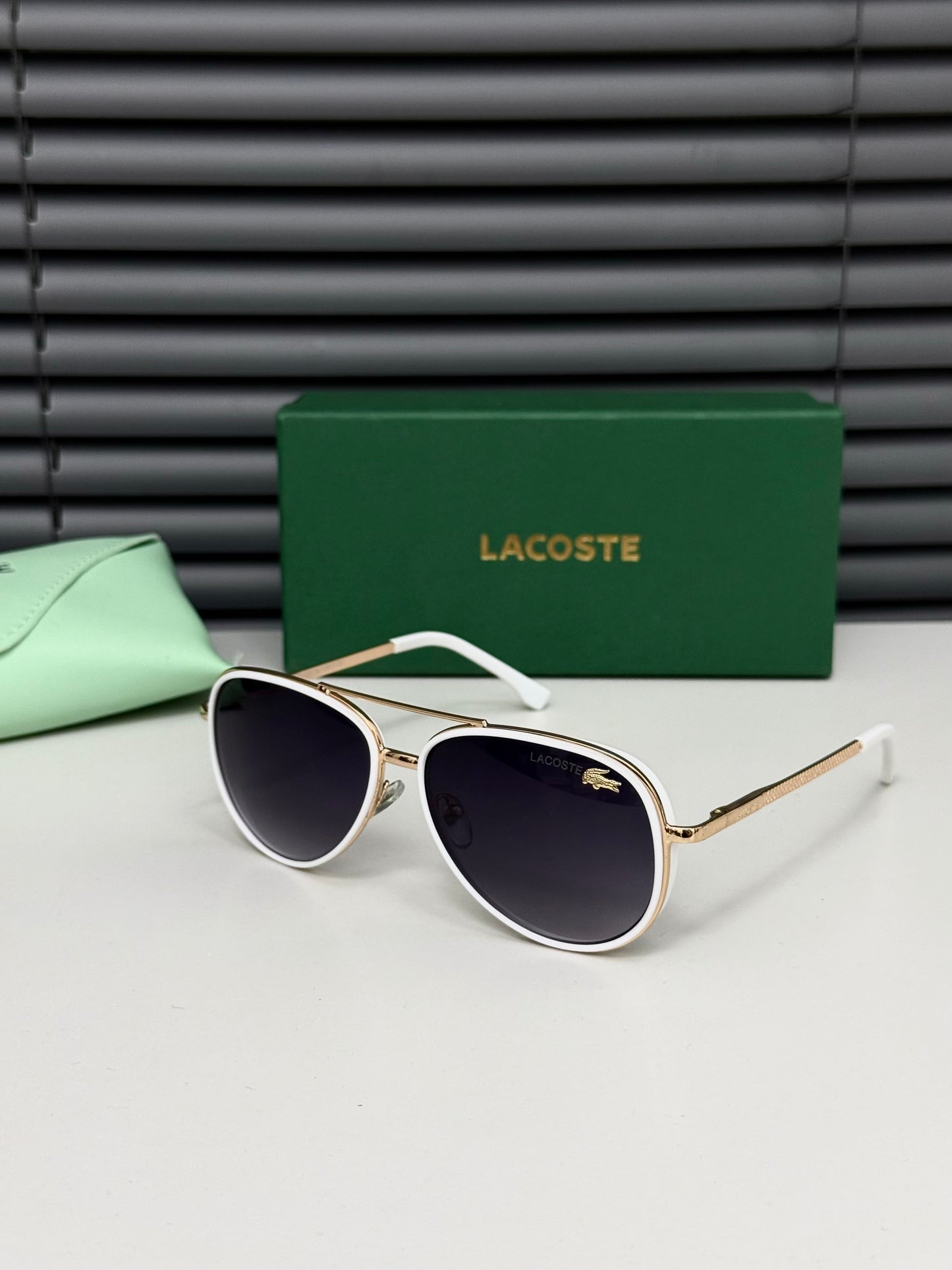 LACOSTE BEYAZ GÖZLÜK