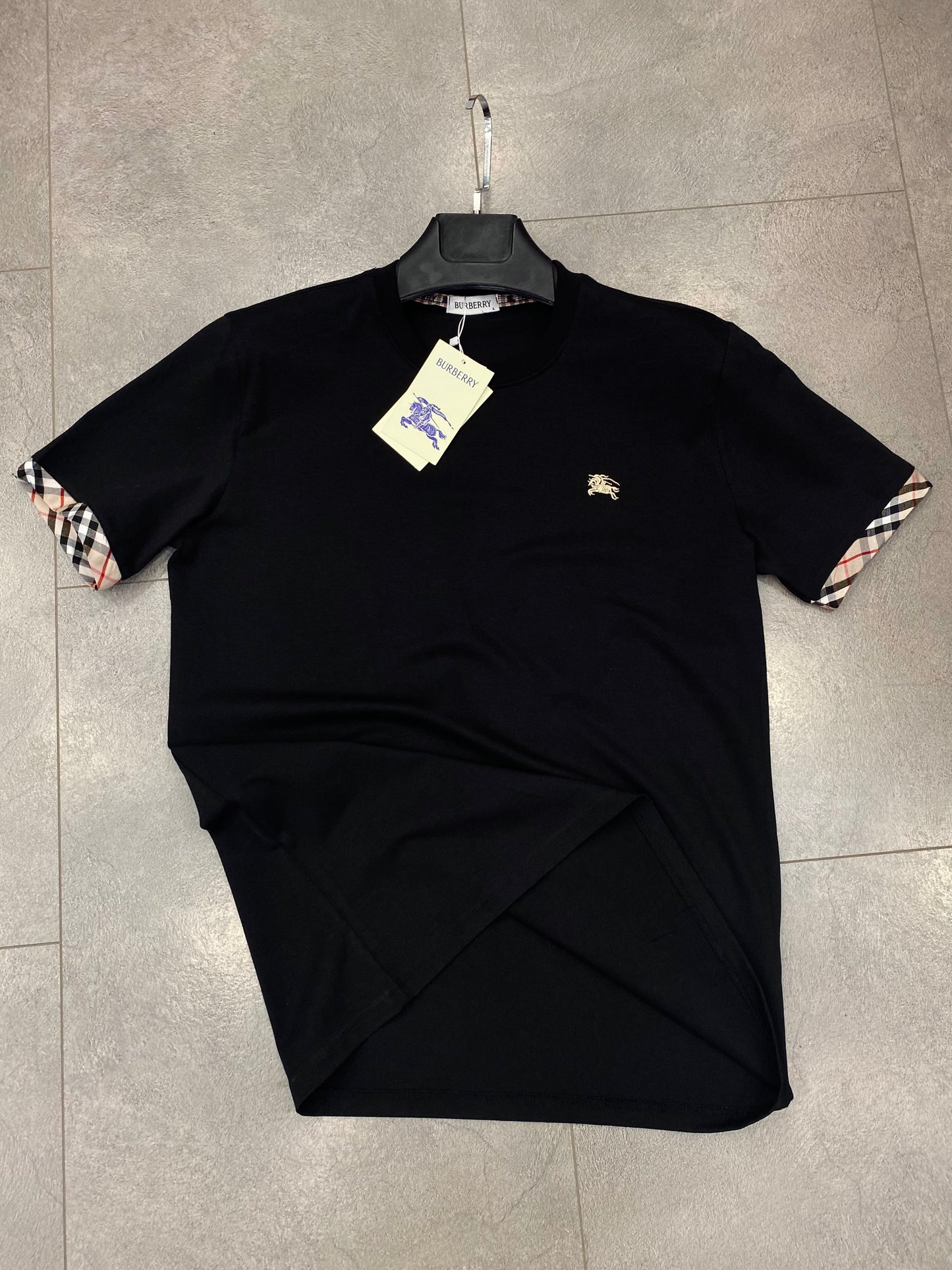 BURBERRY TSHİRT