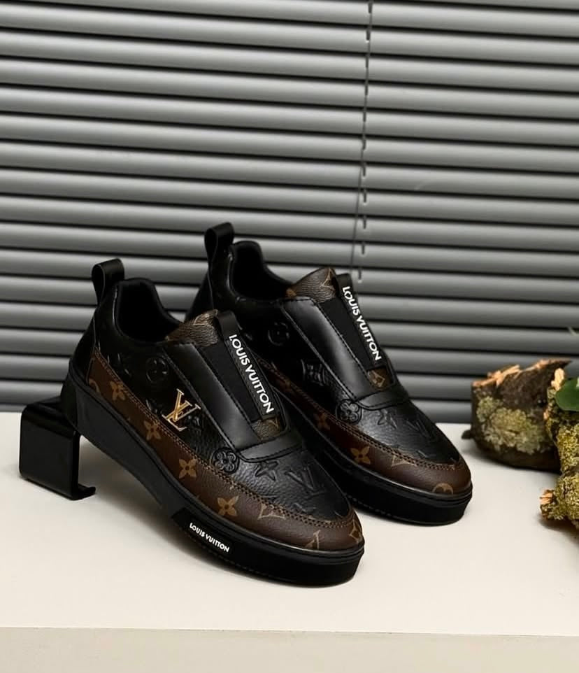 LOUİS VUİTTON BAĞCIKSIZ SNEAKER