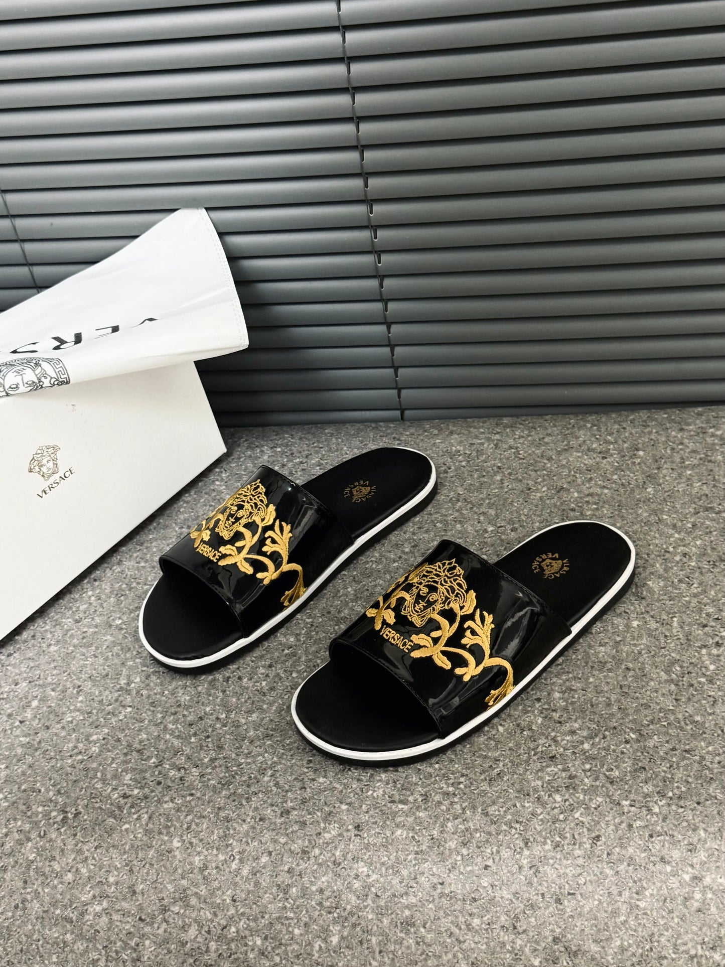 VERSACE TERLİK M-S-001