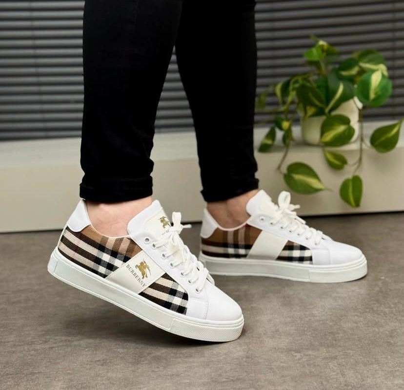 BURBERRY BEYAZ SNEAKER
